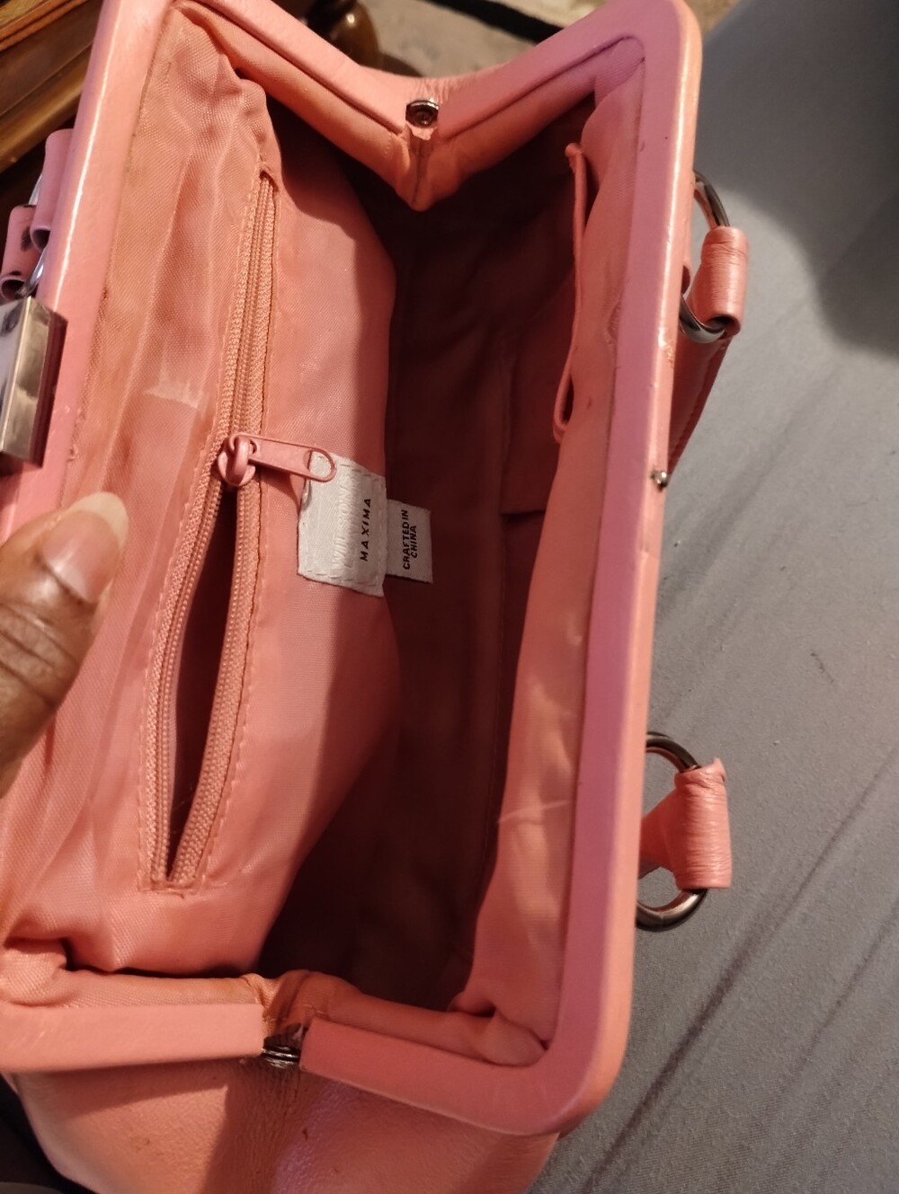 Ladies Wilson Pink Leather Purse - Picture 8 of 9